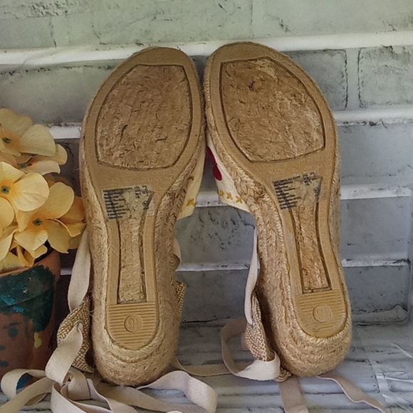 Montego Bay Club Vintage Embroidered Hippie Espadrille Wedges Size 9.5 - Picture 8 of 9